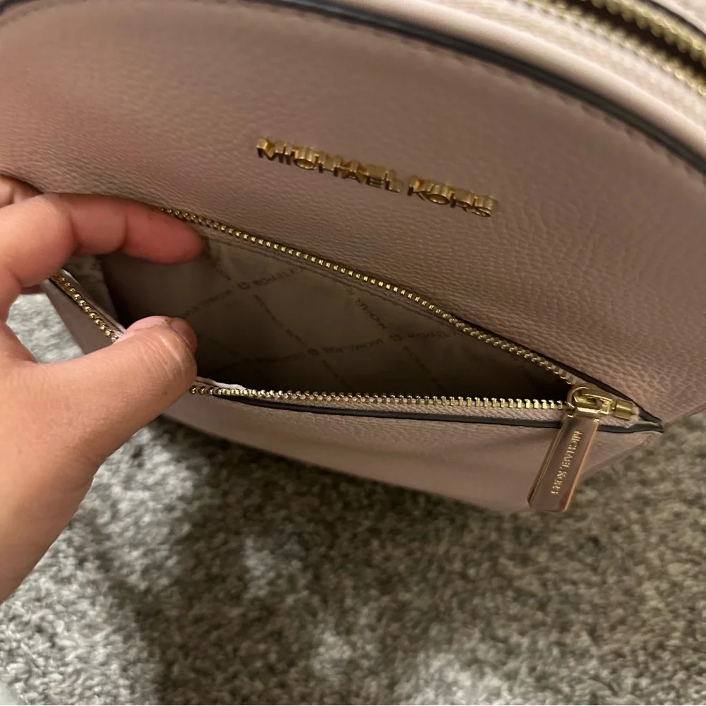 michael kors adina powder pink blush pebble leather backpack - Picture 6 of 11